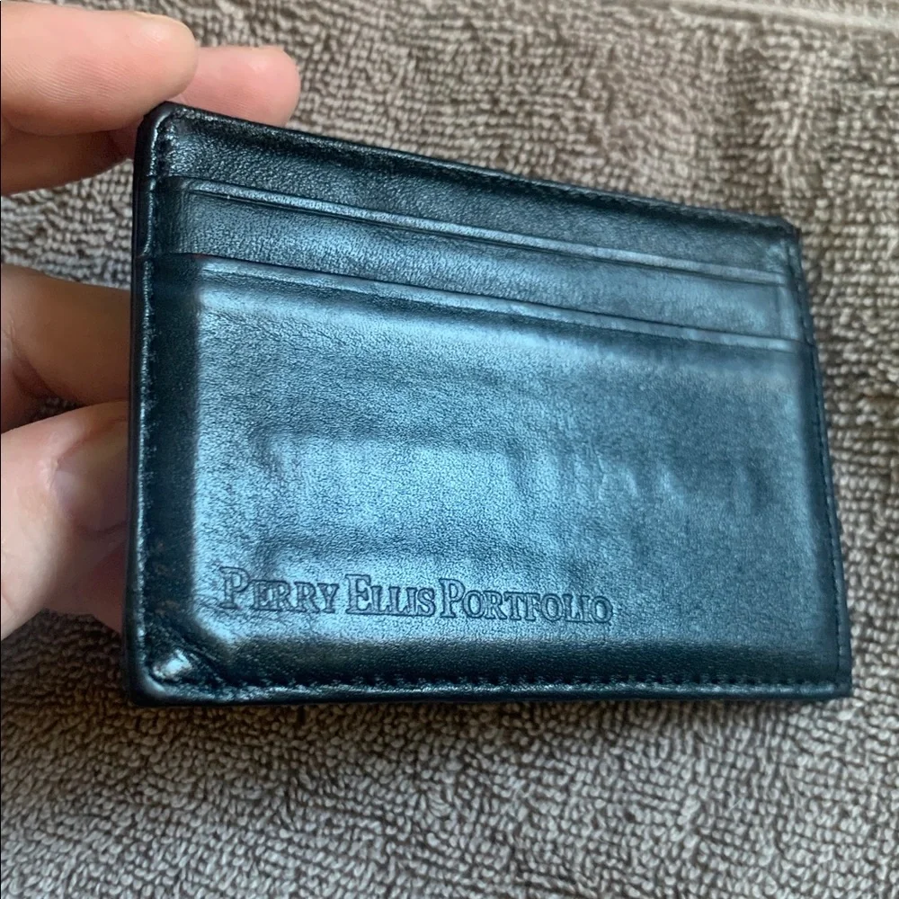 Perry Ellis Portfolio Black Genuine Leather Clip Wallet